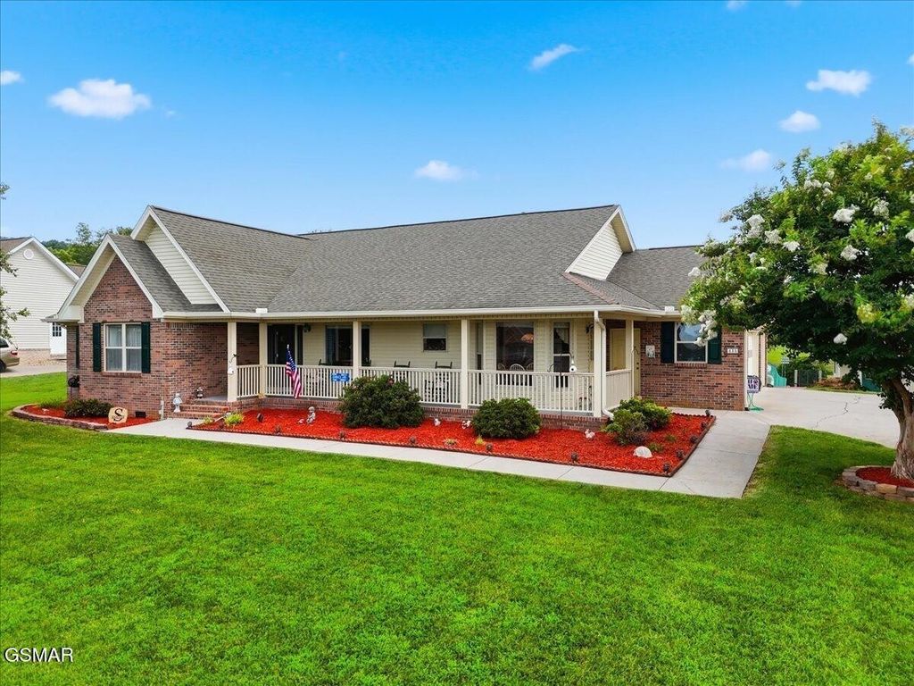 435 Independence Drive, Jefferson City