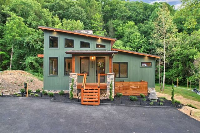 3219 Old Mountain Road, Sevierville