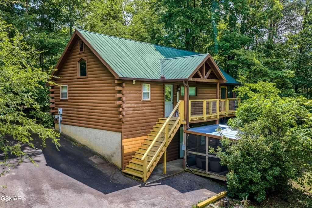 612 Magic Kingdom Lane, Sevierville