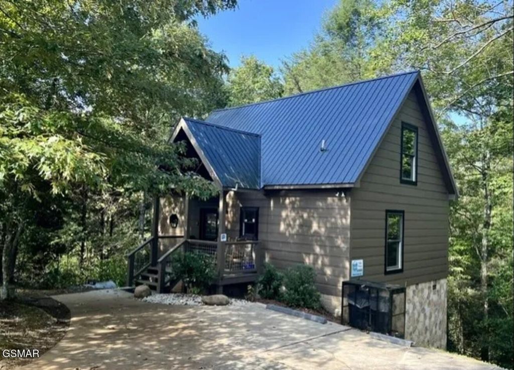 1712 Quail Hollow Way, Sevierville