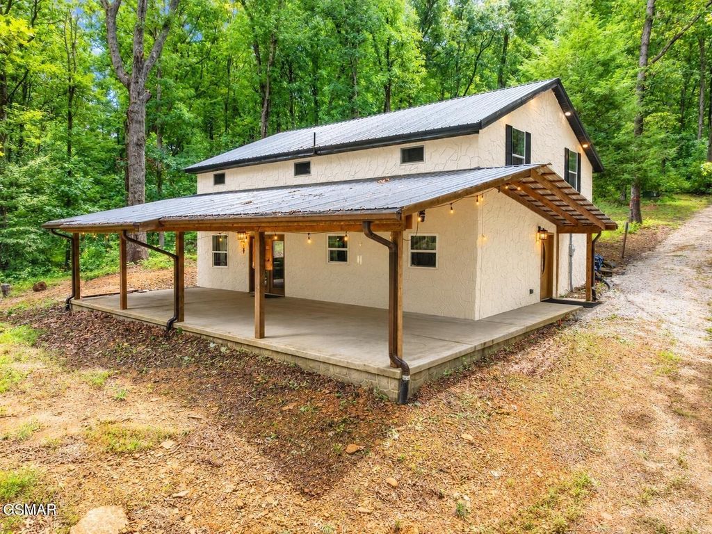 148 Chimney Rock Lane, Duff