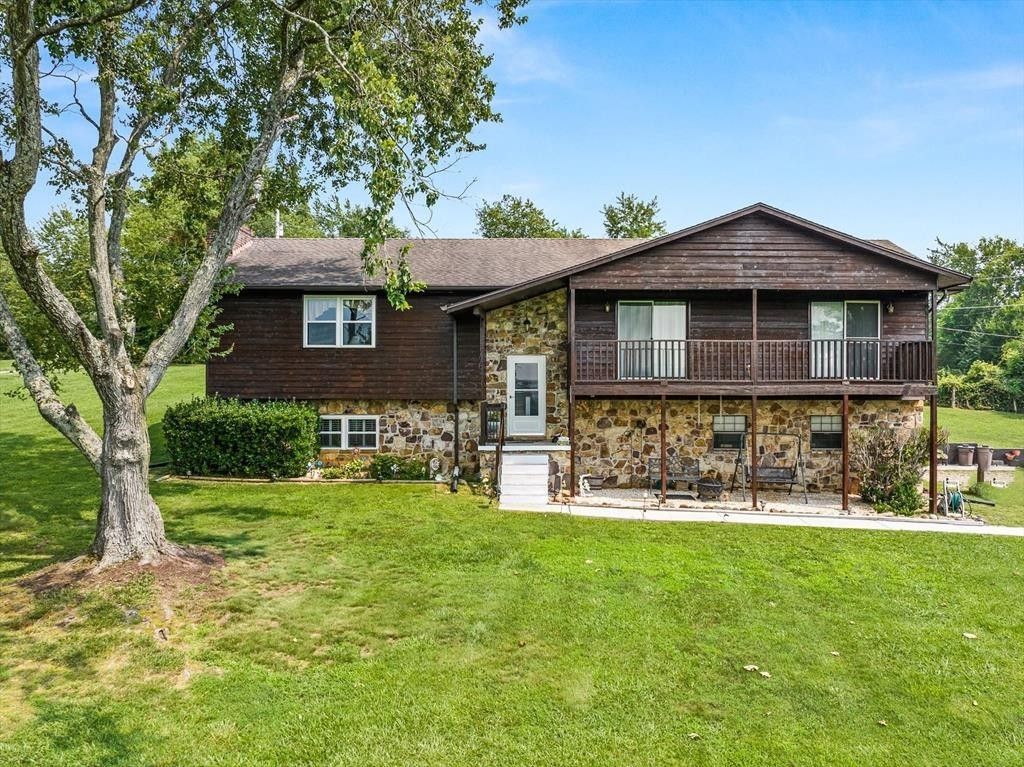 6332 Nails Creek Road, Seymour