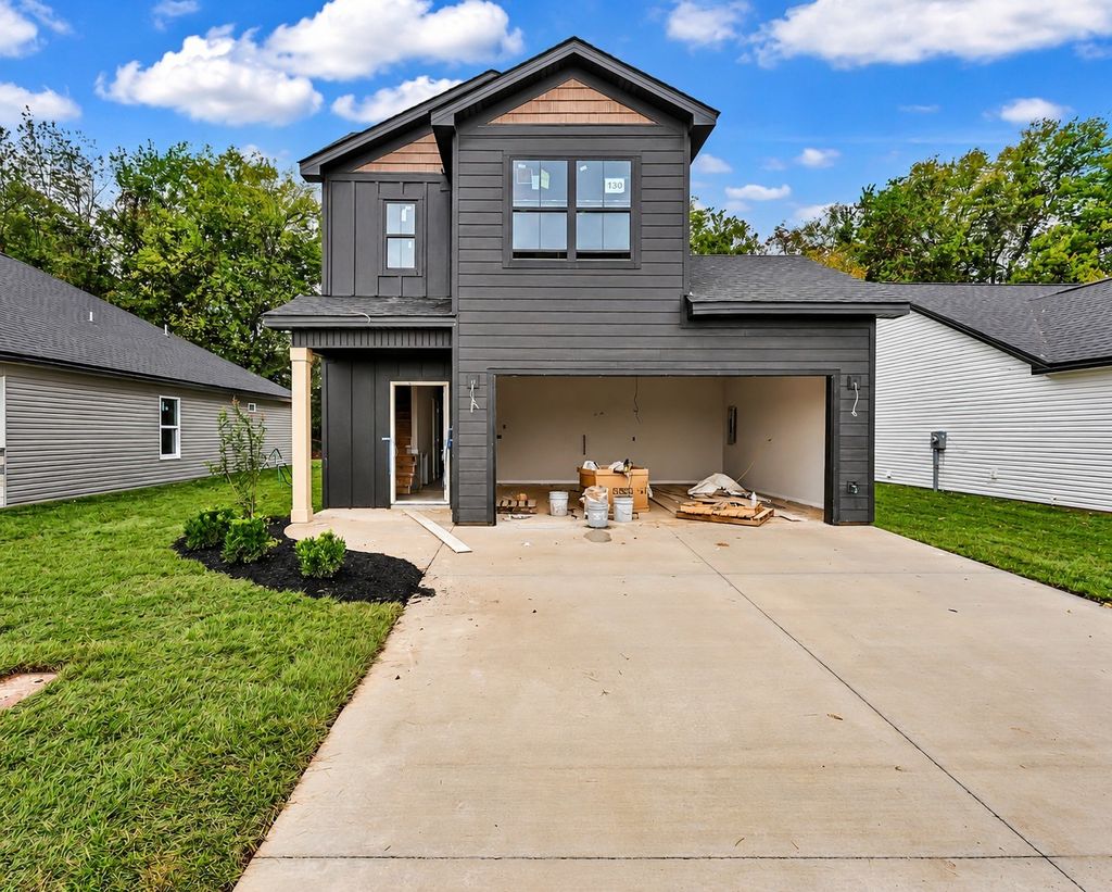1034 Cadence Ct, Clarksville