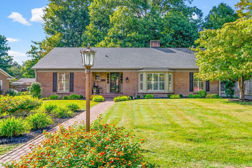 2611 Cayce Meade Dr, Hopkinsville