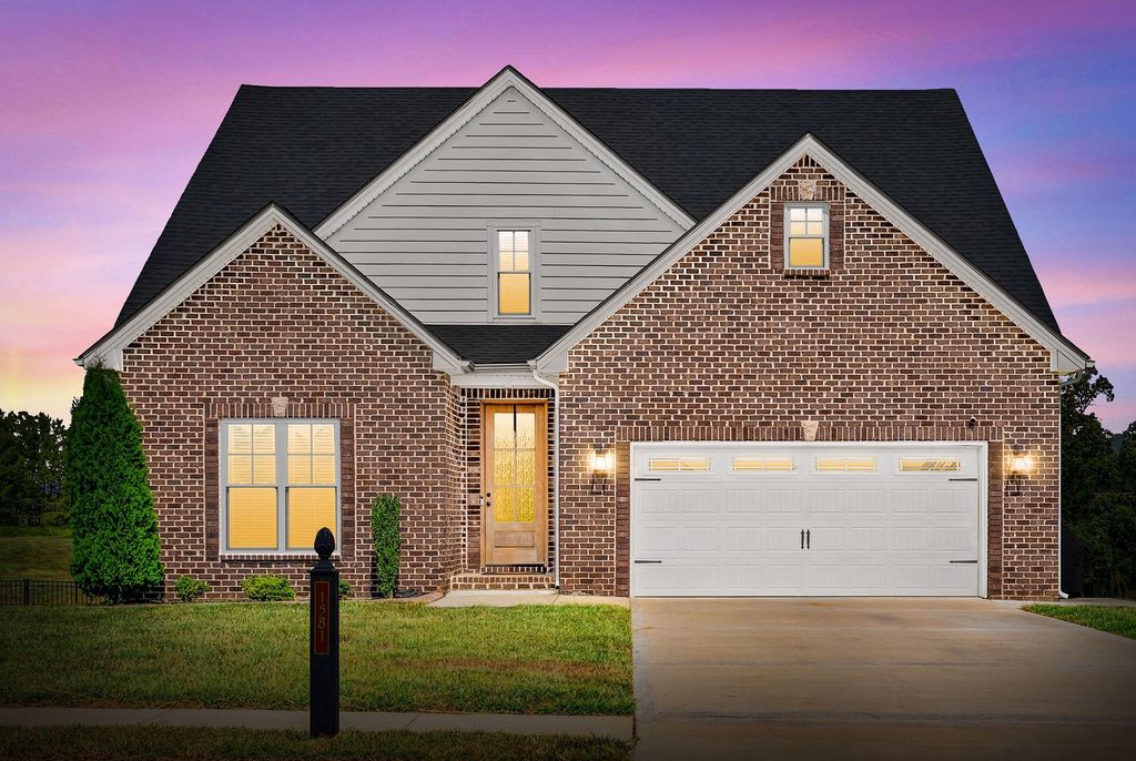 1581 Hereford Blvd, Clarksville