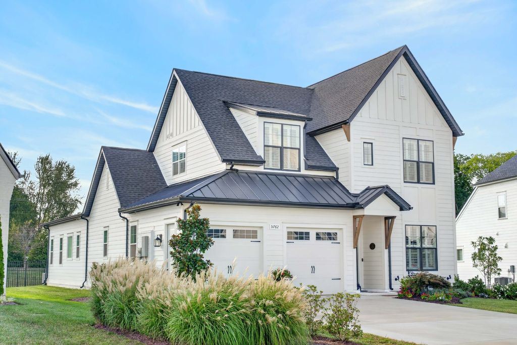 5762 Willoughby Way, Murfreesboro