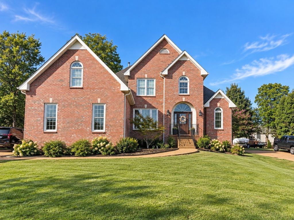 154 Wyncrest Way, Hendersonville