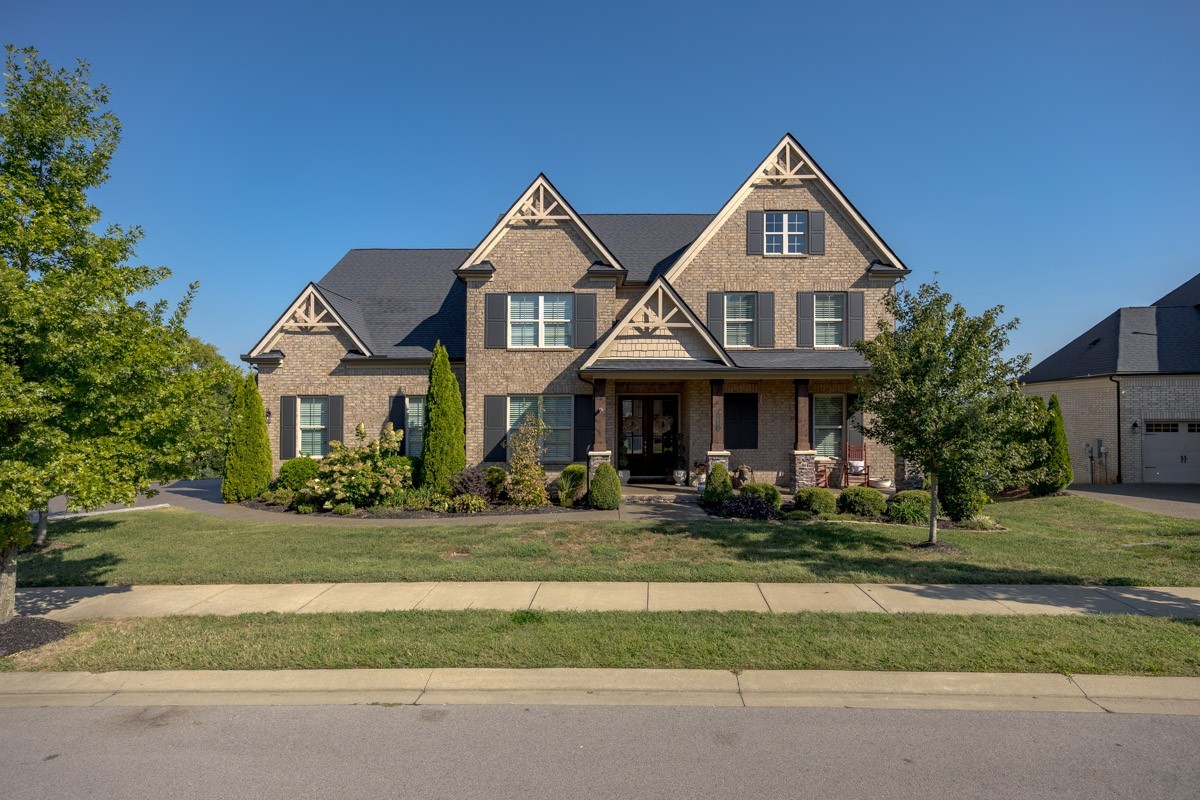 Photo of Listing #3592044