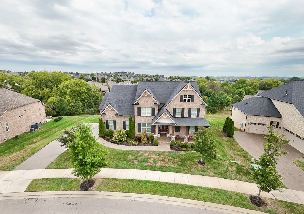 1006 Cumberland Valley Dr, Franklin