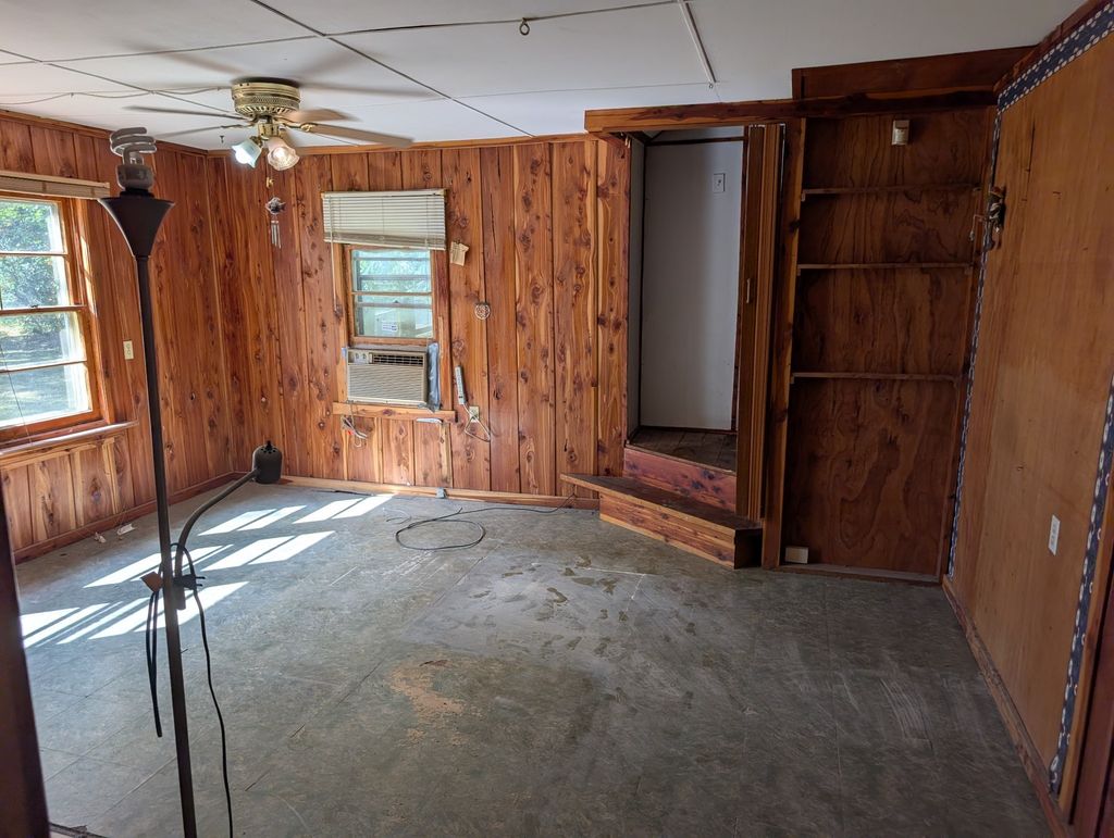 176 Parks Rd, Monteagle