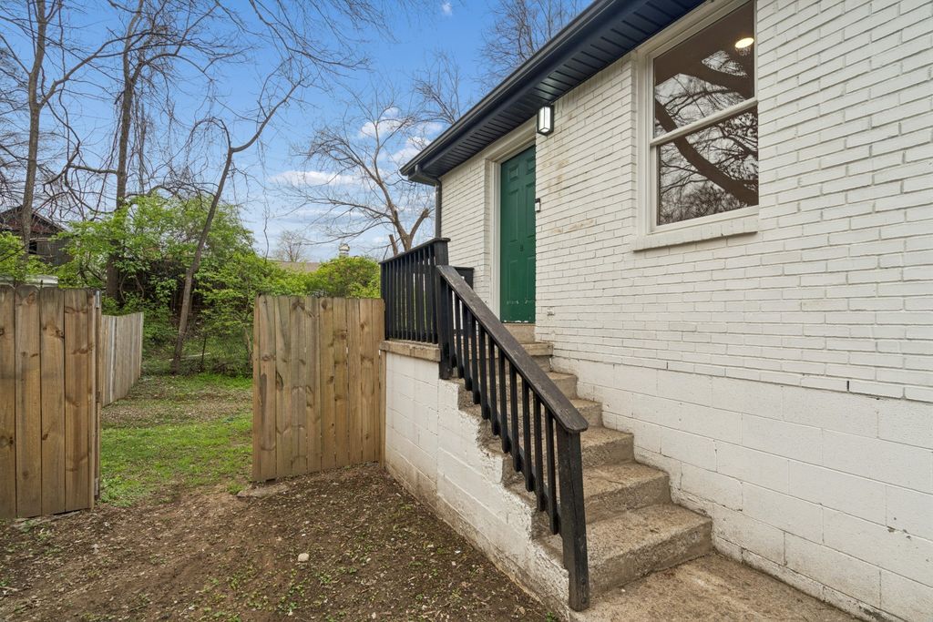 200 Prince Ave, Nashville