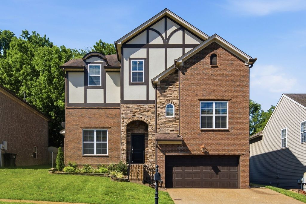 1736 Haleys Hope Ct, Nashville
