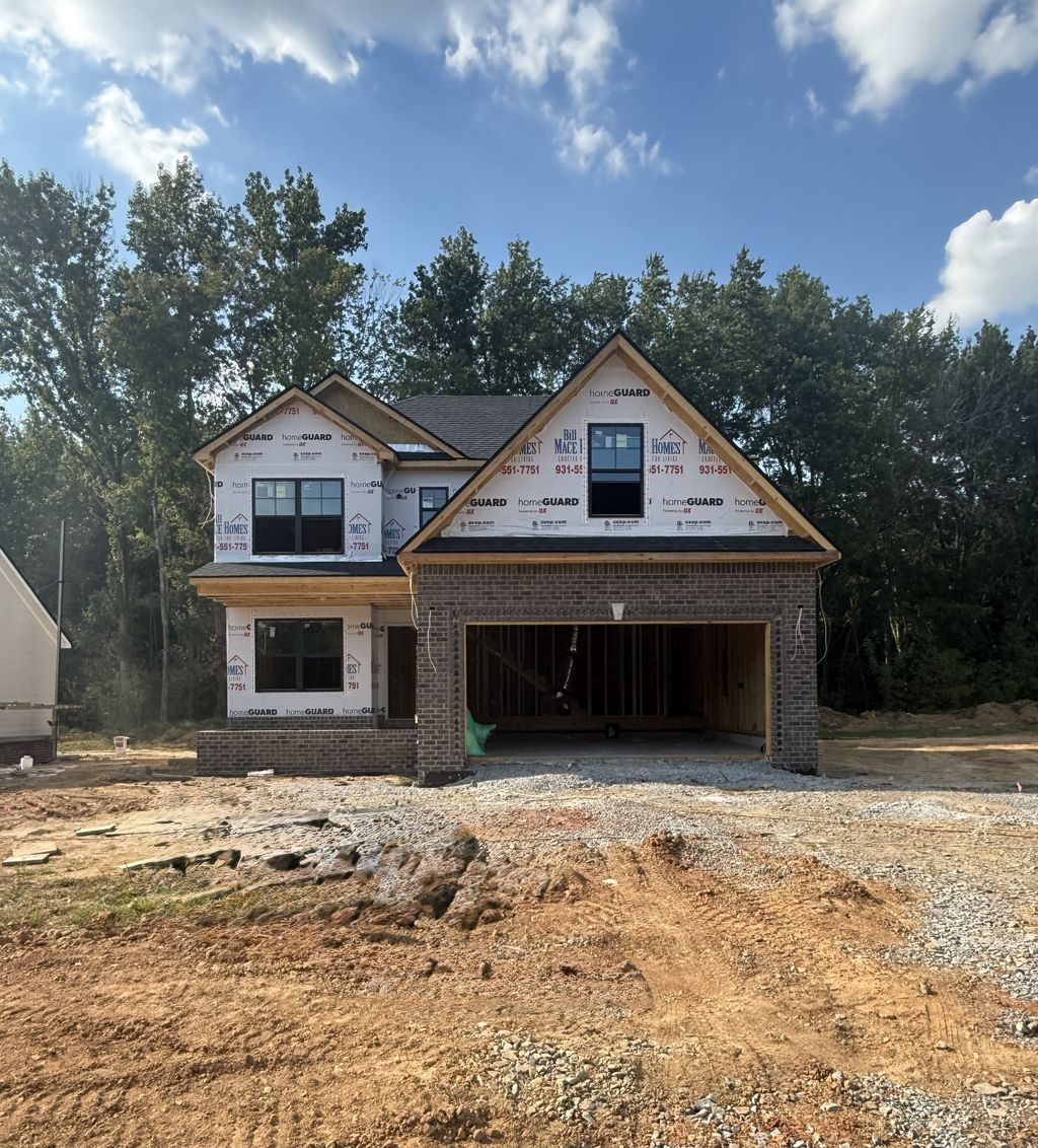 371 Hereford Farms, Clarksville