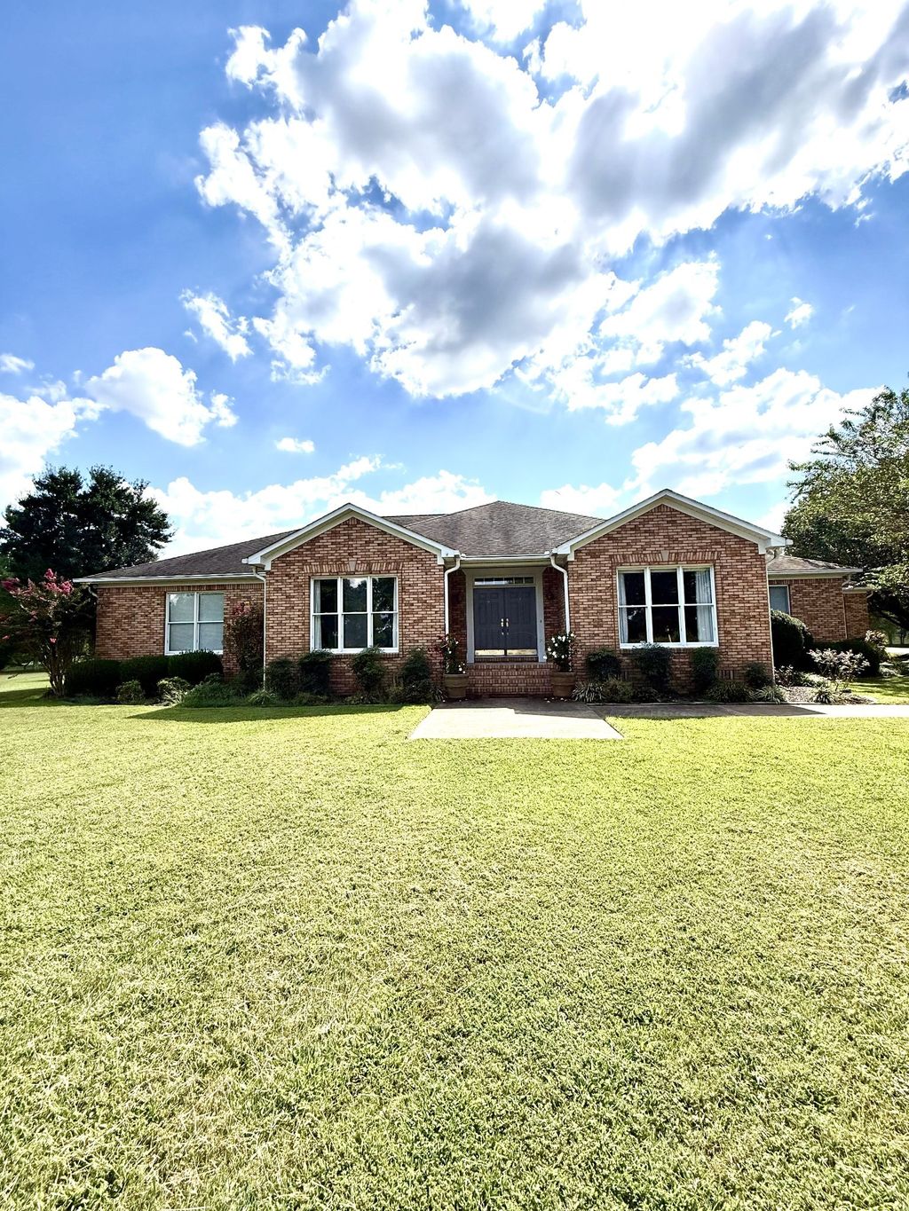 23 Cardinal Ct W, Lawrenceburg
