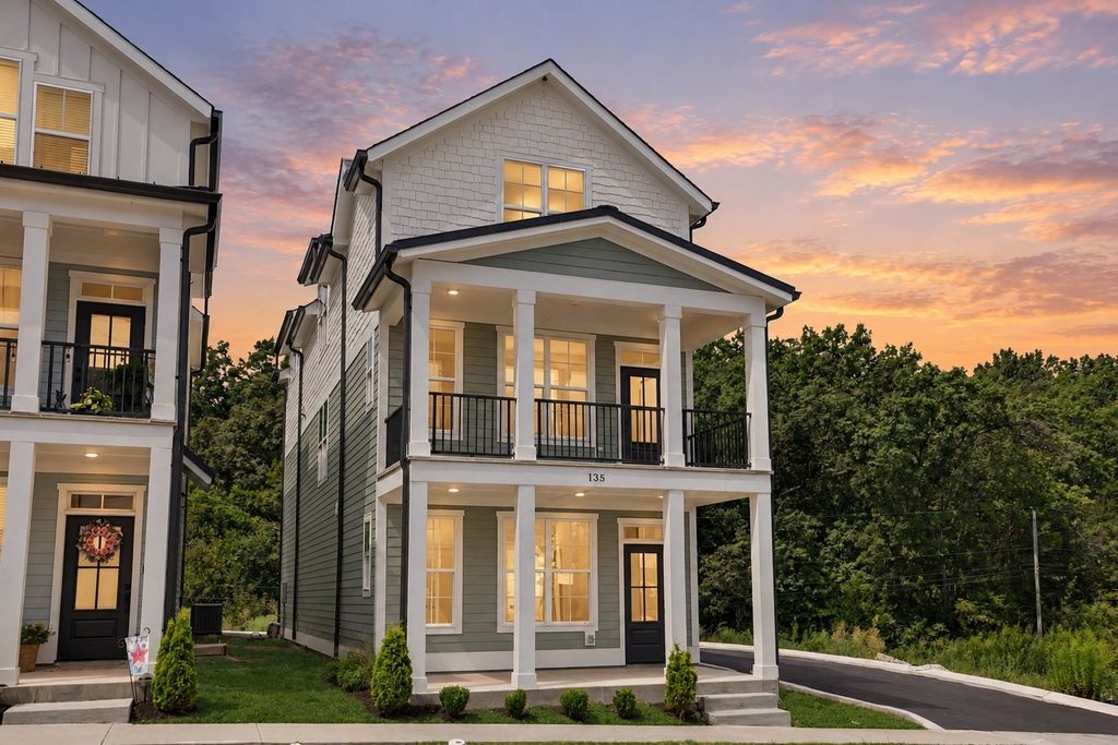 135 Stella Dr, Nashville