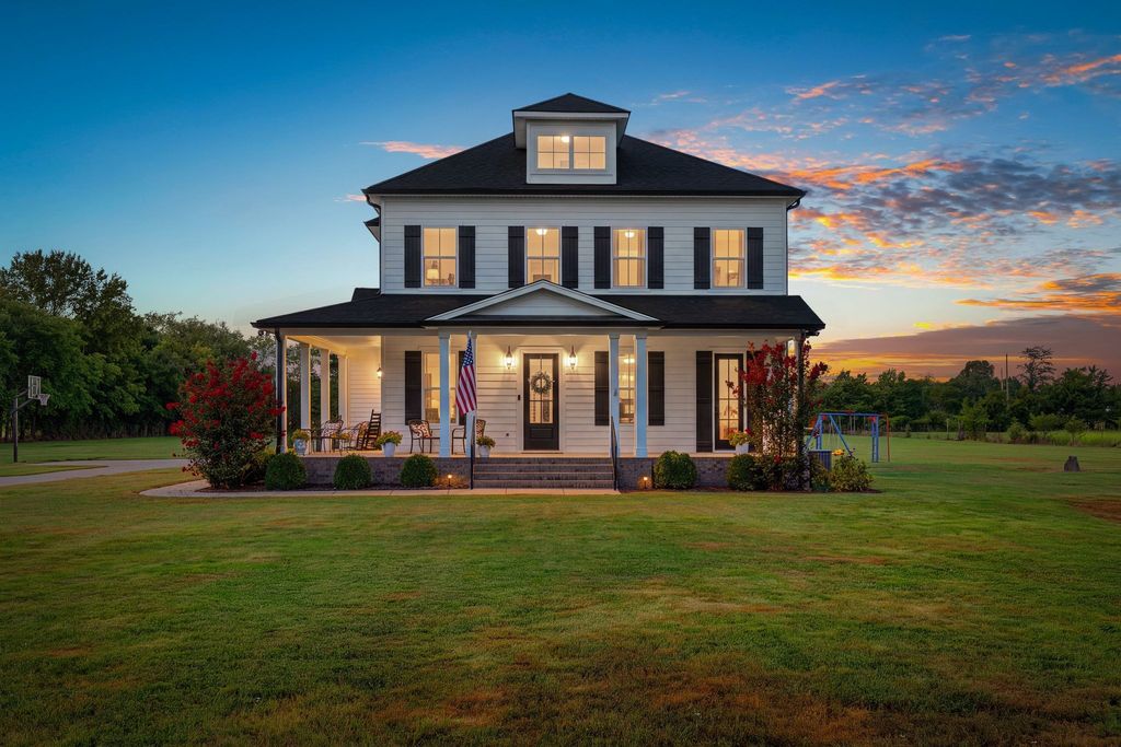 1618 Dilton Mankin Rd, Murfreesboro