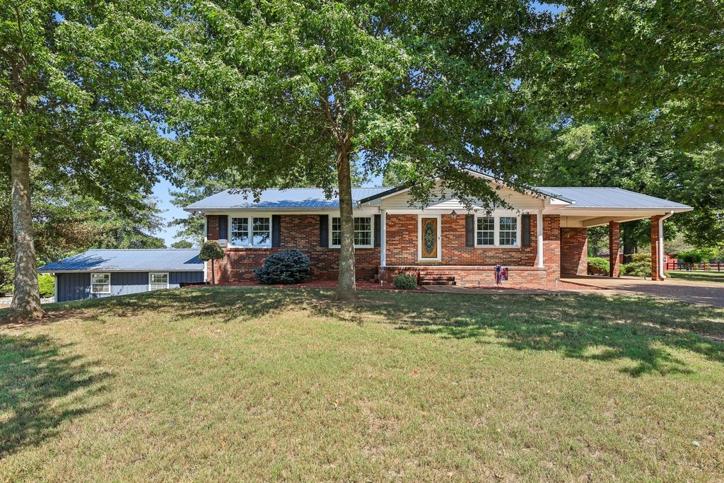 1956 Shady Grove Rd, Morrison