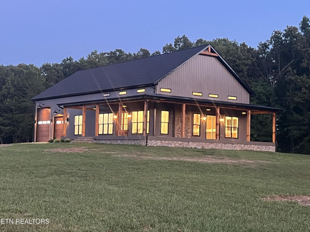 1301 Nichol Creek Drive, Jamestown