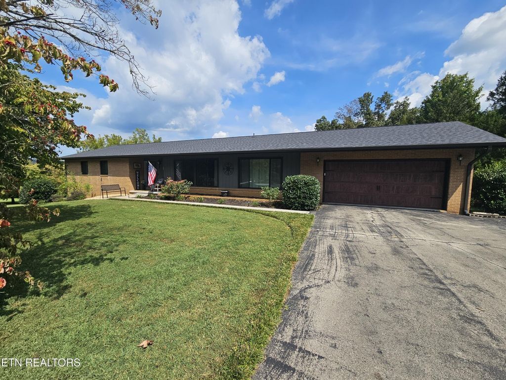 314 Middleton Drive, Townsend