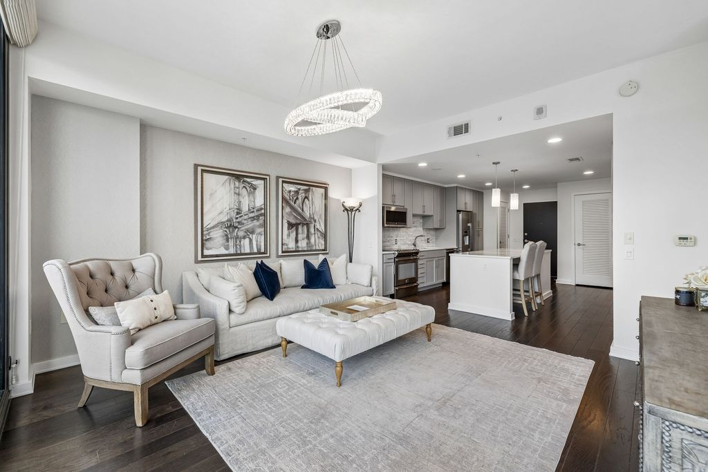 1212 Laurel St 1714, Nashville