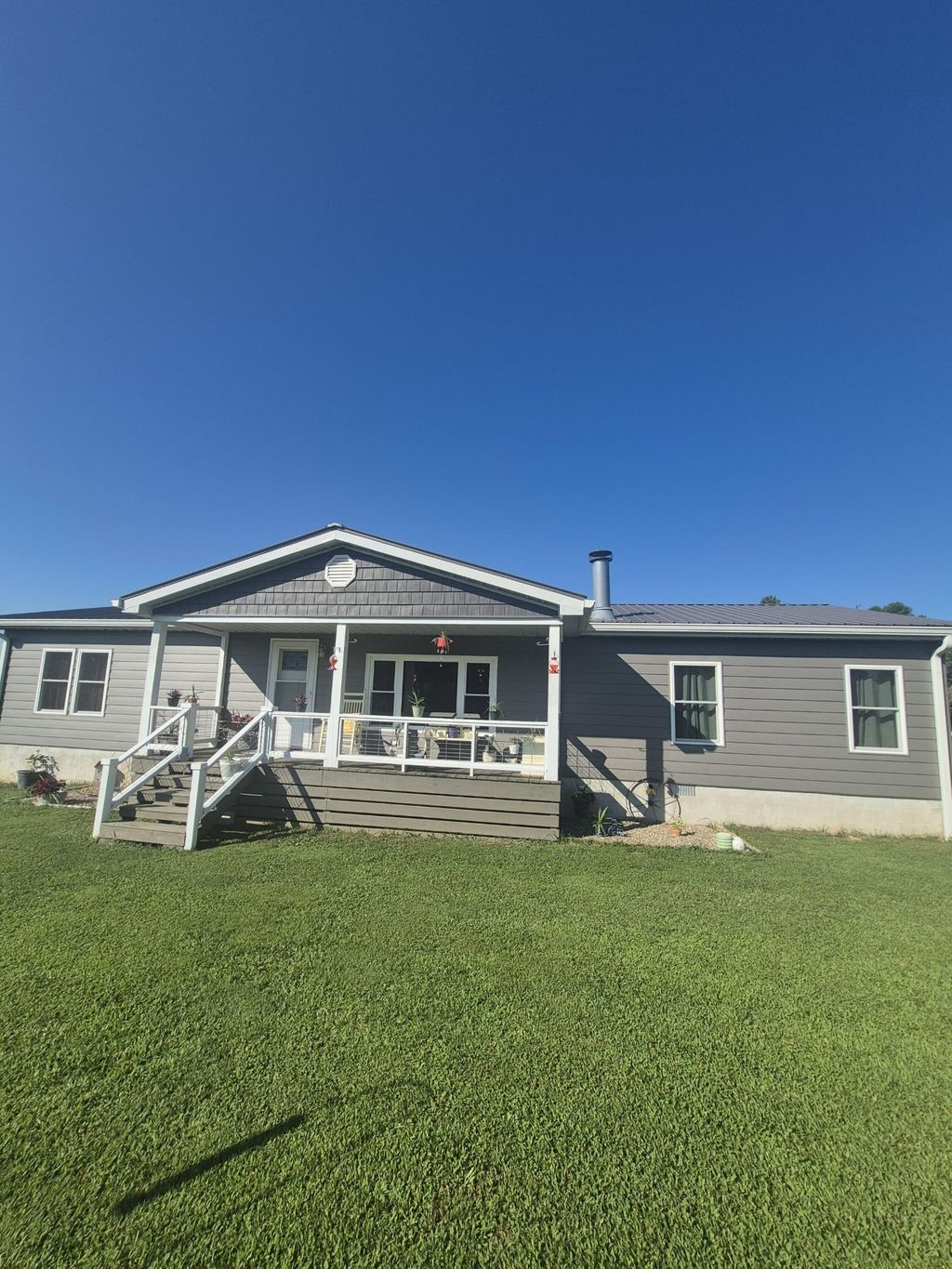 524 Clear Creek Ln, Monterey