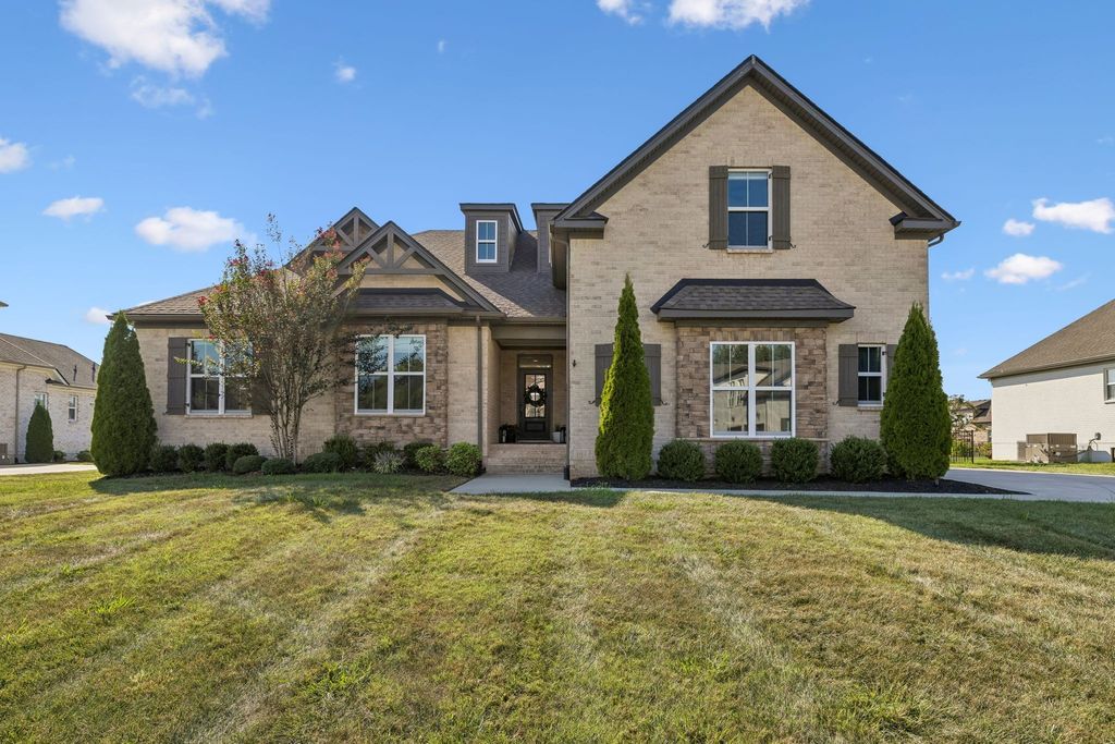 1121 Pretender Way, Columbia