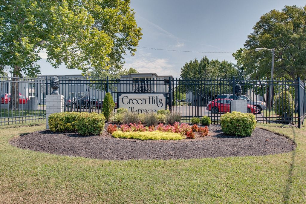 1900 Richard Jones Rd S1, Nashville