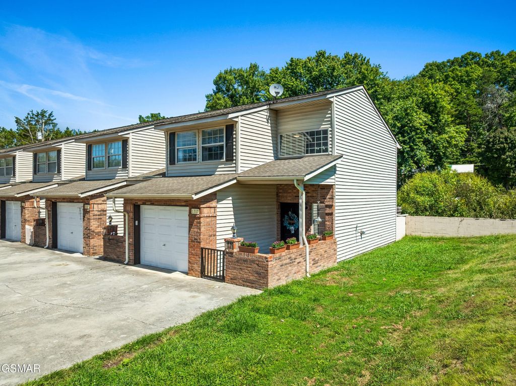 1315 Mountain Meadows Way 8, Sevierville