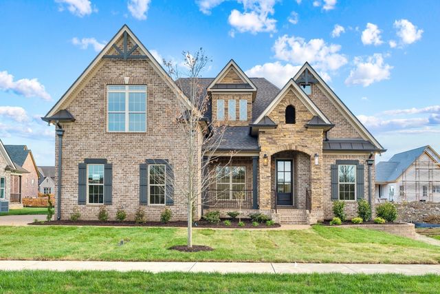 854 Brook Trail 223, Lebanon