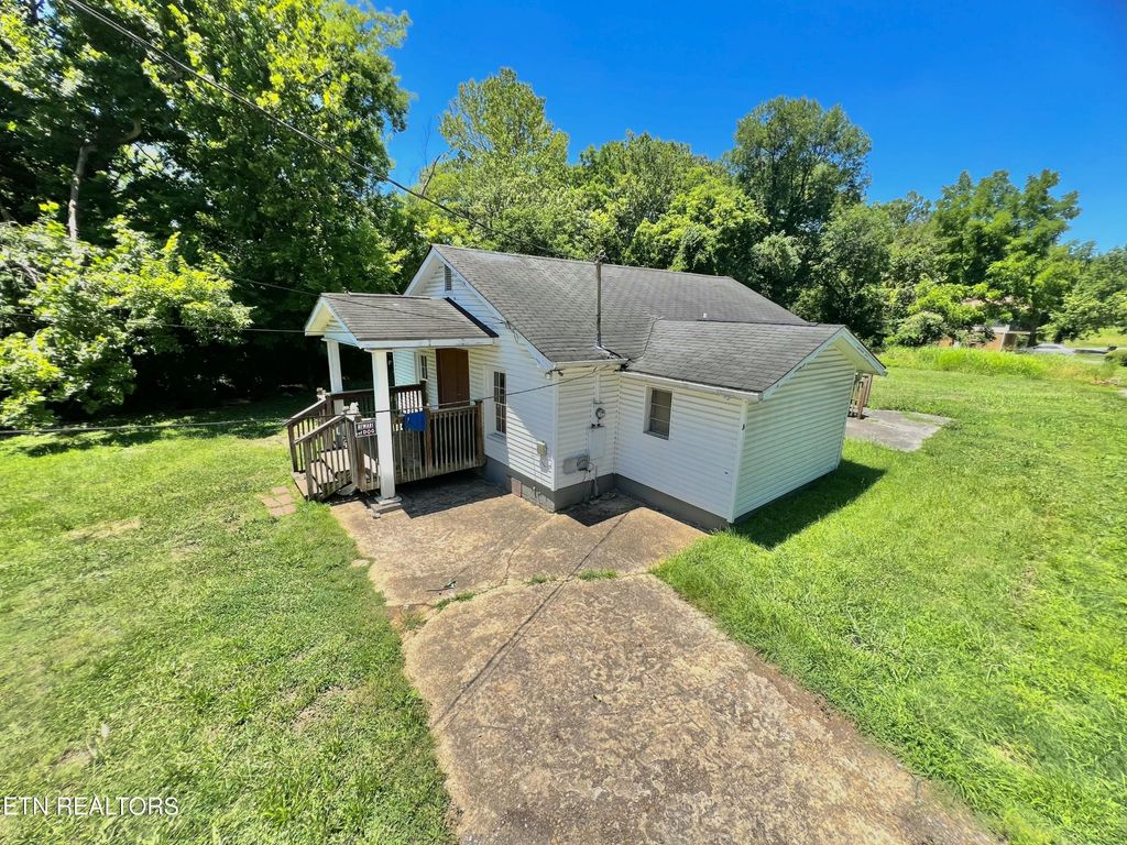 3307 Pilkay Rd, Knoxville