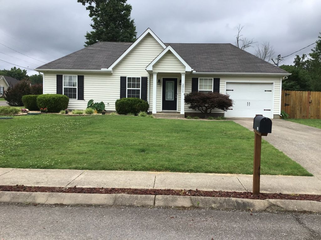2011 Rindle Ct, Murfreesboro
