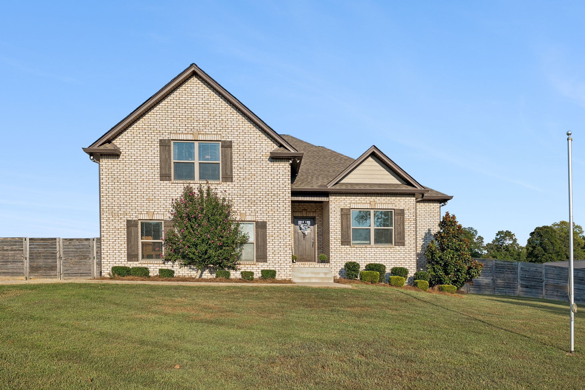 Photo for MLS 3593075 in 2743 W County Farm Rd Springfield, TN - 37172