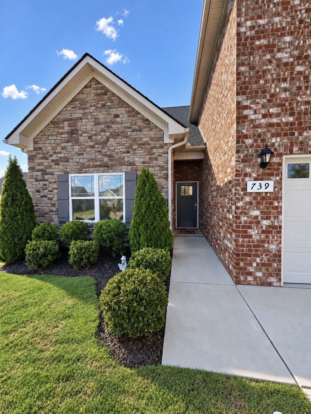 739 Reflections Lane, Pleasant View