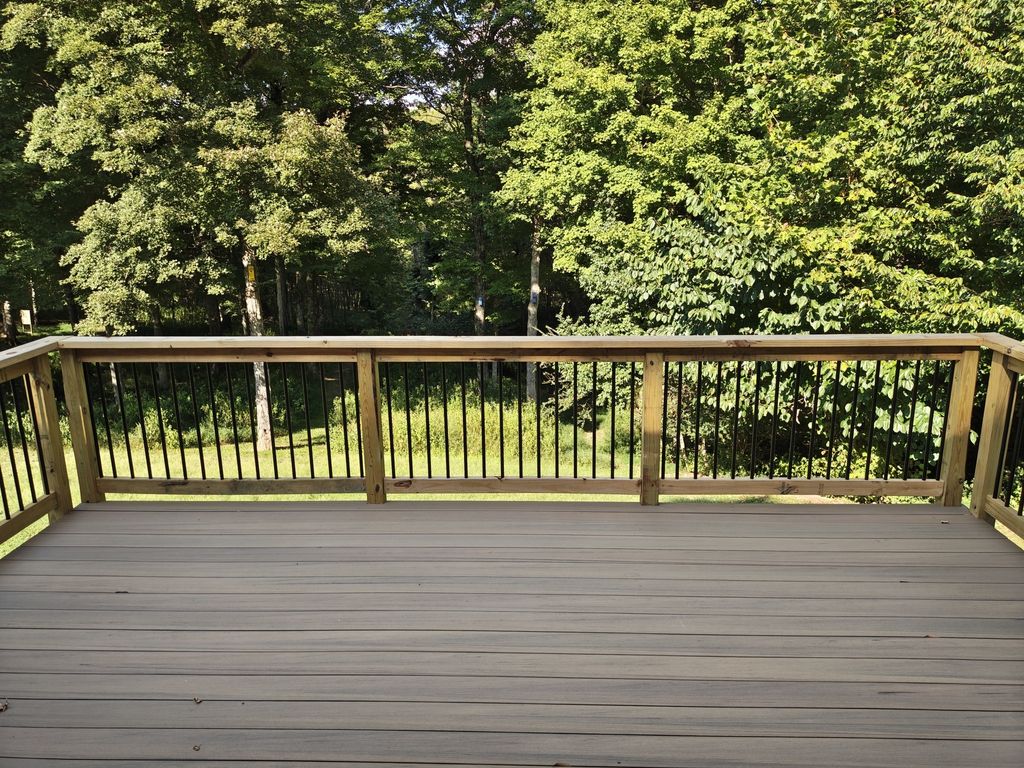 1657 Gratton Road, Clarksville