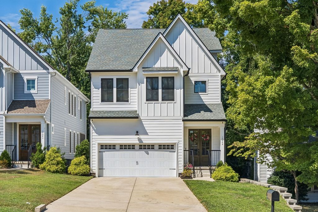 1504b Dugger Dr, Nashville