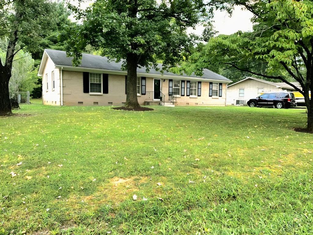 1930 Ransom Dr, Murfreesboro