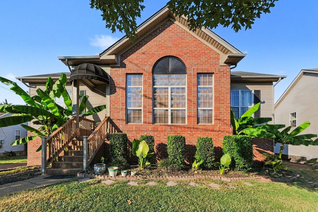 3777 Seasons Dr, Antioch