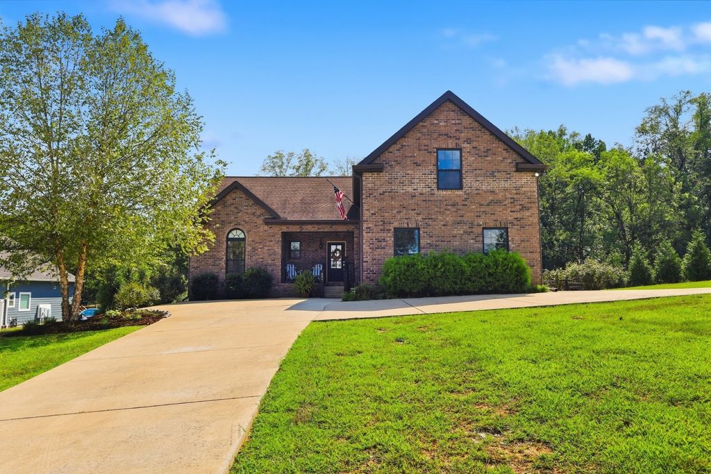 405 Tom Link Rd, Cottontown