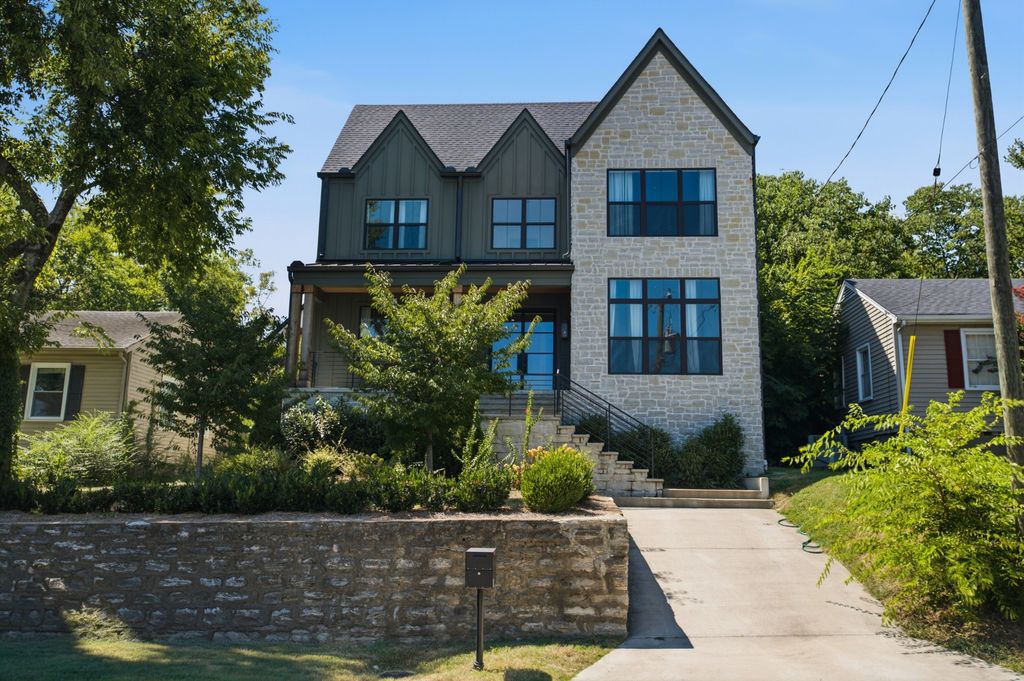 305 Chamberlin St, Nashville