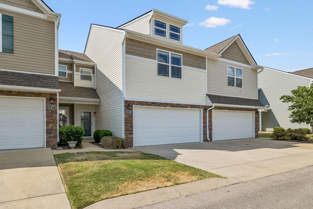 1139 Somerset Springs Dr, Spring Hill