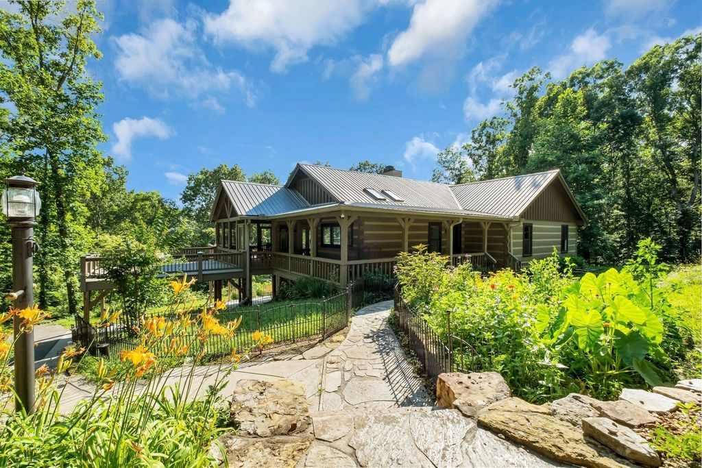 4545 Scenic Hills Ln, Franklin