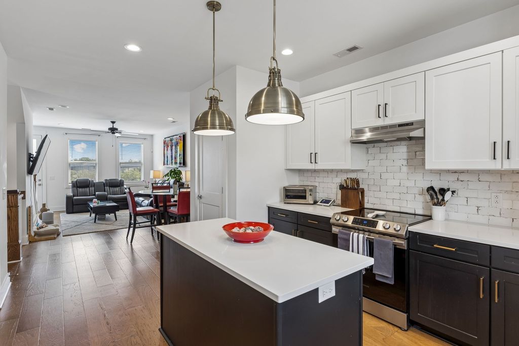 742 Inspiration Blvd, Madison