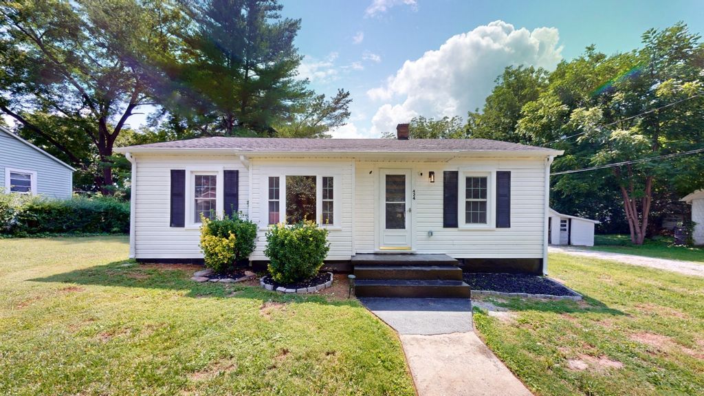 424 Laura Ave, Winchester