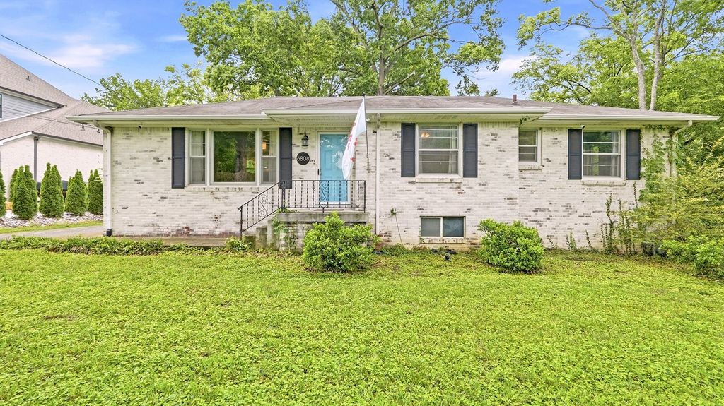 6808 Fleetwood Dr, Nashville