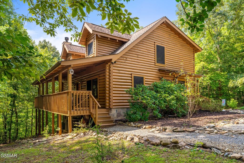 3839 Saddle Brook Way, Sevierville