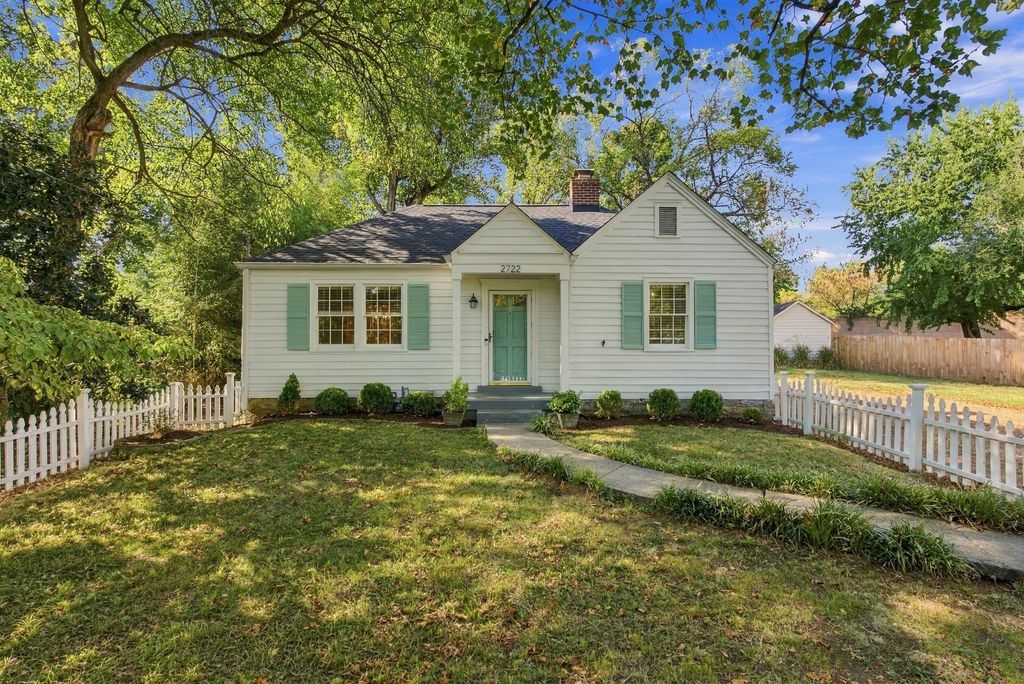 2722 Sharondale Ct, Nashville