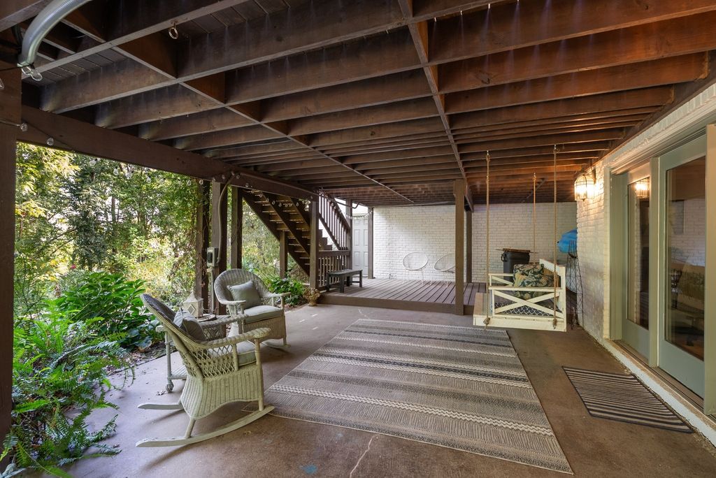 1240 Cliftee Dr, Brentwood