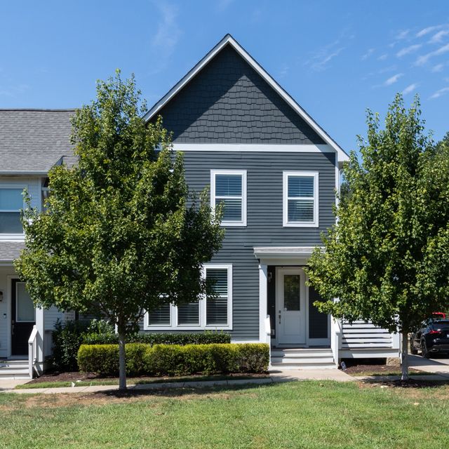 741 Mill Creek Meadow Dr, Nashville