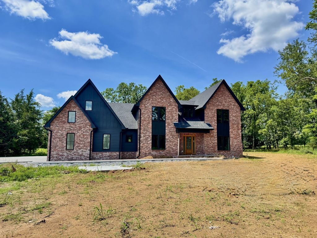 425 Burgess Rd, Mount Juliet