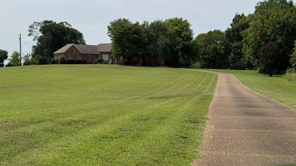758 Guill Rd, Mount Juliet